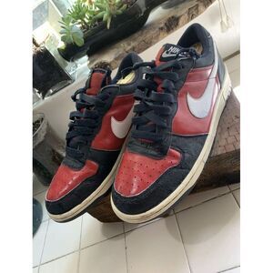Big Nike‎ Low Dunk Size 10 Varsity Red White-Dark Obsidian 355152-611